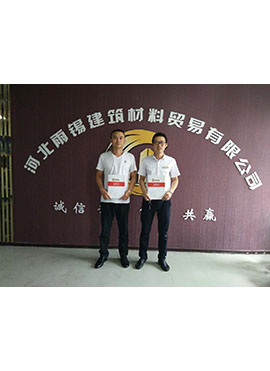 �h������