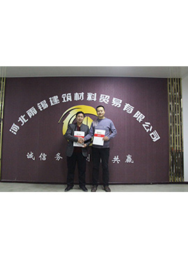 �м�(j��)����